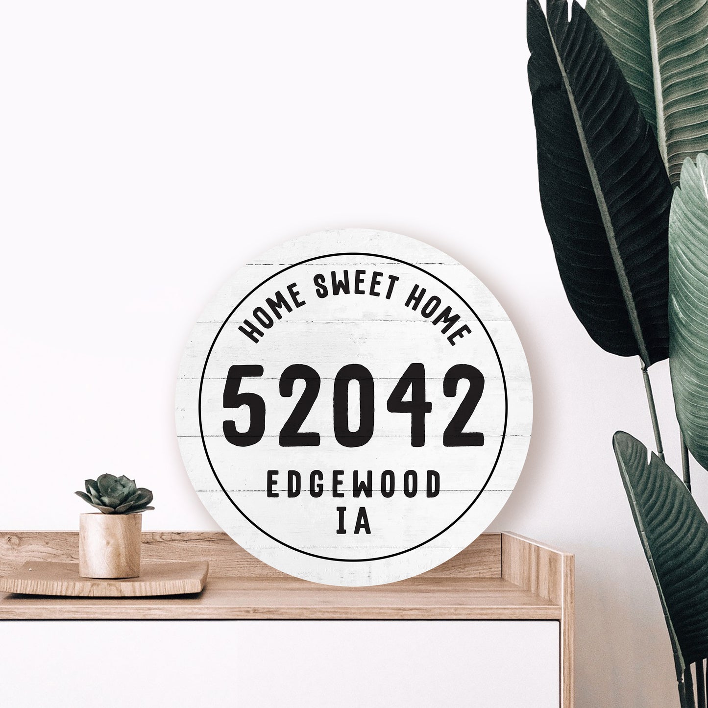 Home Sweet Home | Personalized Wood Circle Sign
