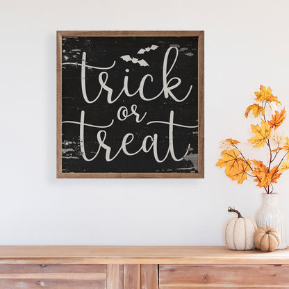 R - Trick Or Treat Bats Black 24"x24"