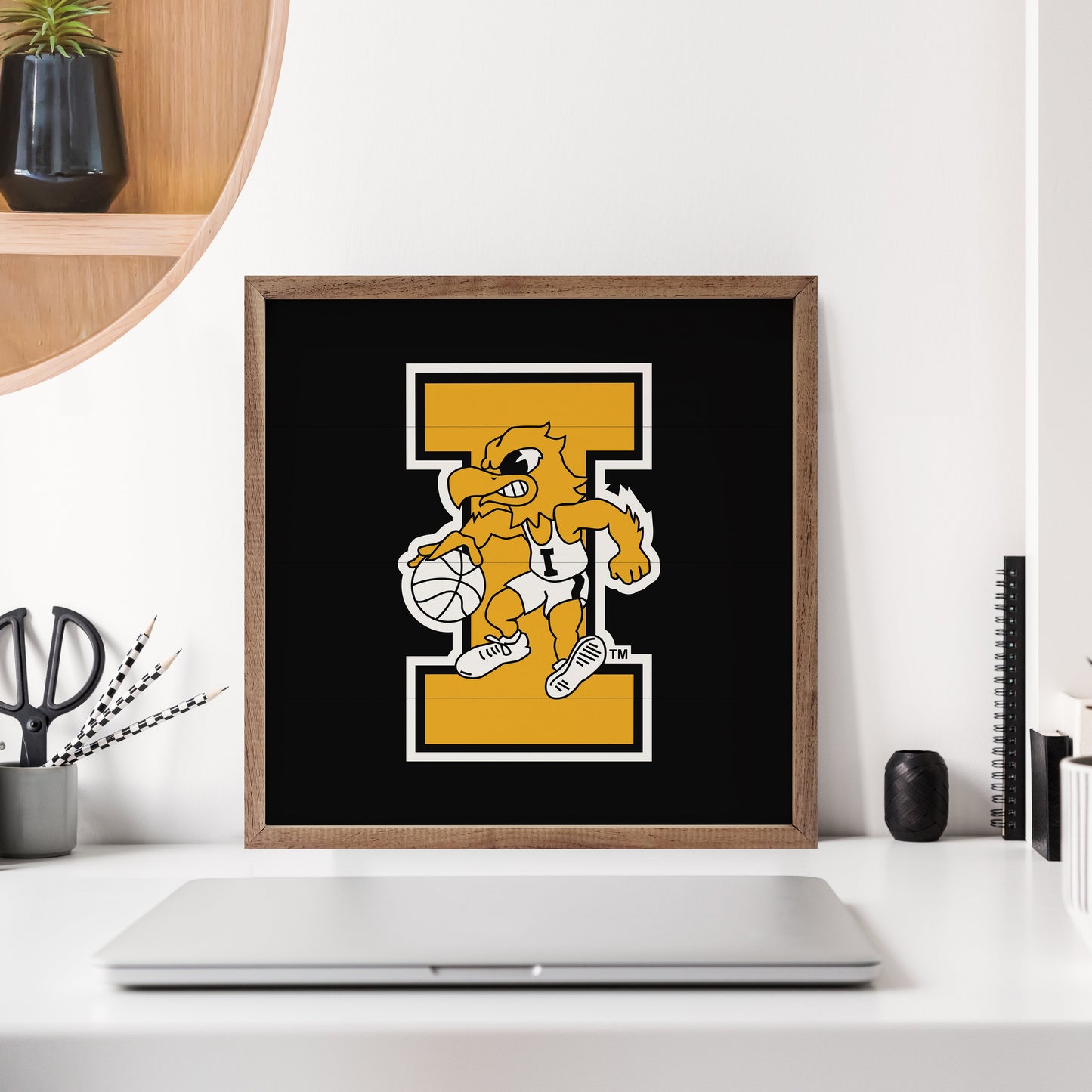 Vintage Bold Letter Basketball University Of Iowa Black