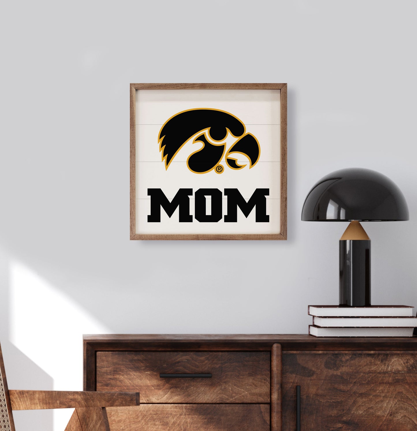 Mom Iowa 16x16 / White