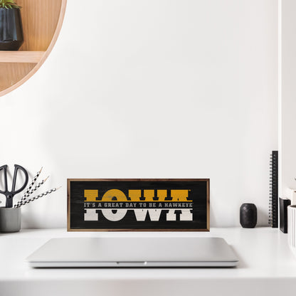 Word Cutout Iowa 24x8 / Black