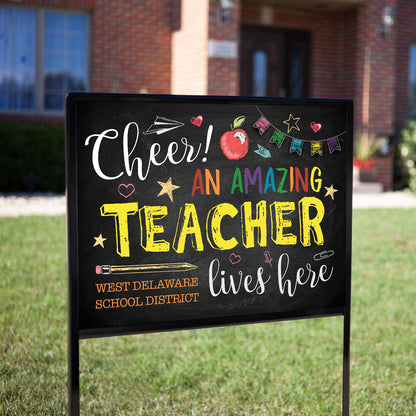 Personalized An Amazing Teacher Yard Sign