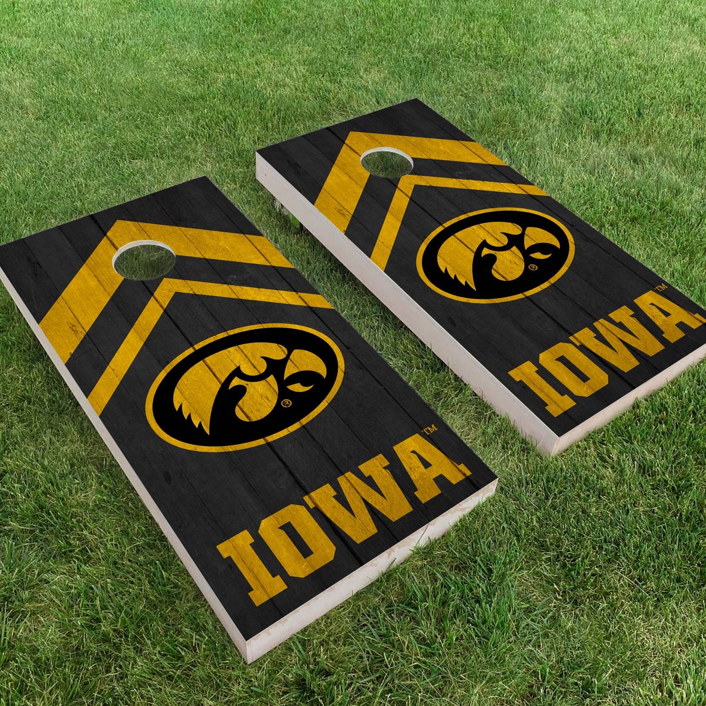 Iowa Hawkeyes® Arrows Bag Board Set with Bags